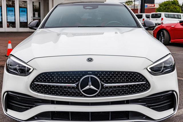 Vehicle image 2 of 31