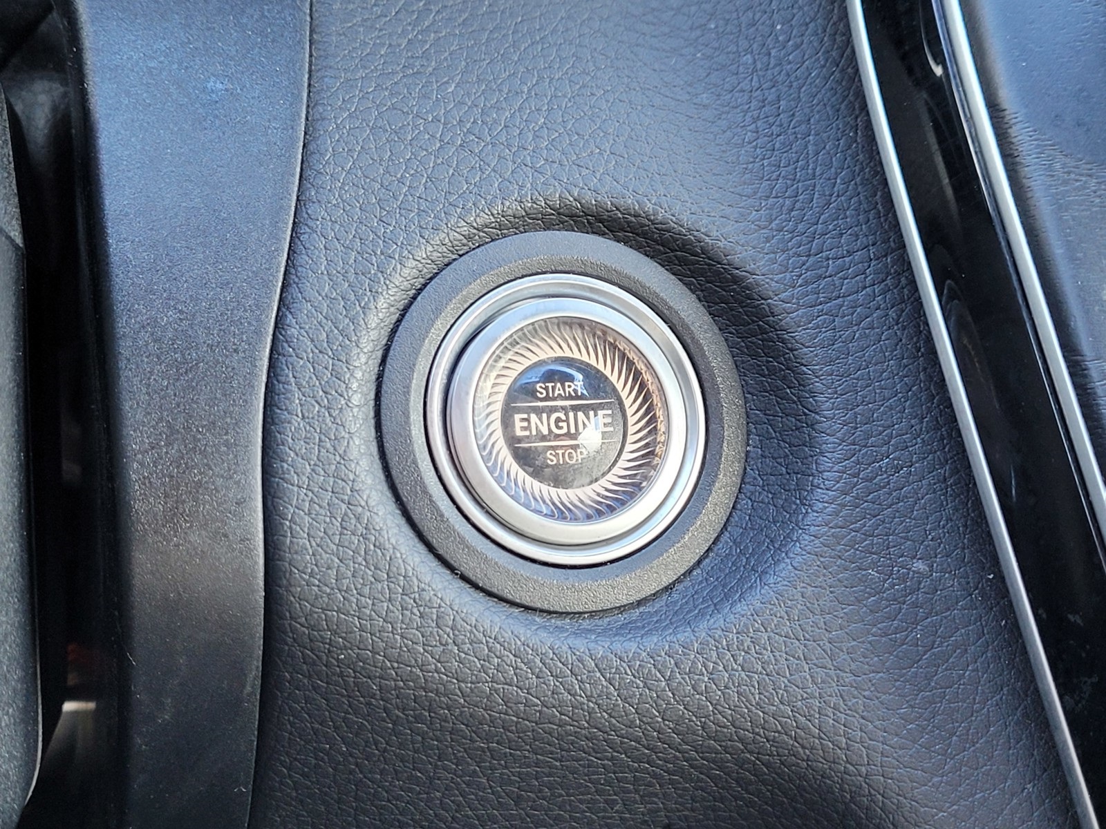 Vehicle image 27 of 27