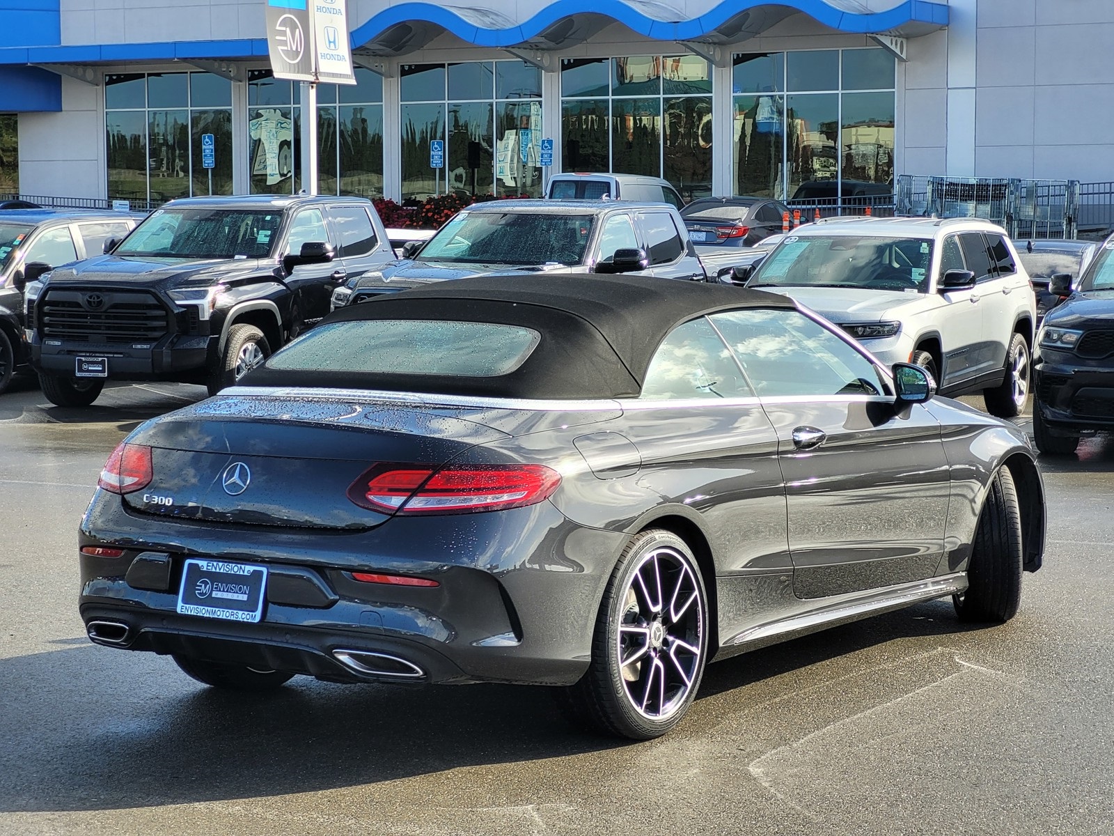 Vehicle image 5 of 27