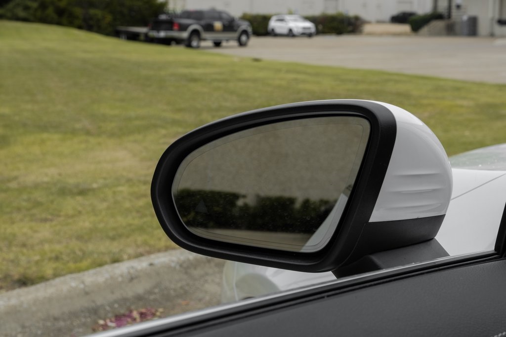 Vehicle image 46 of 56