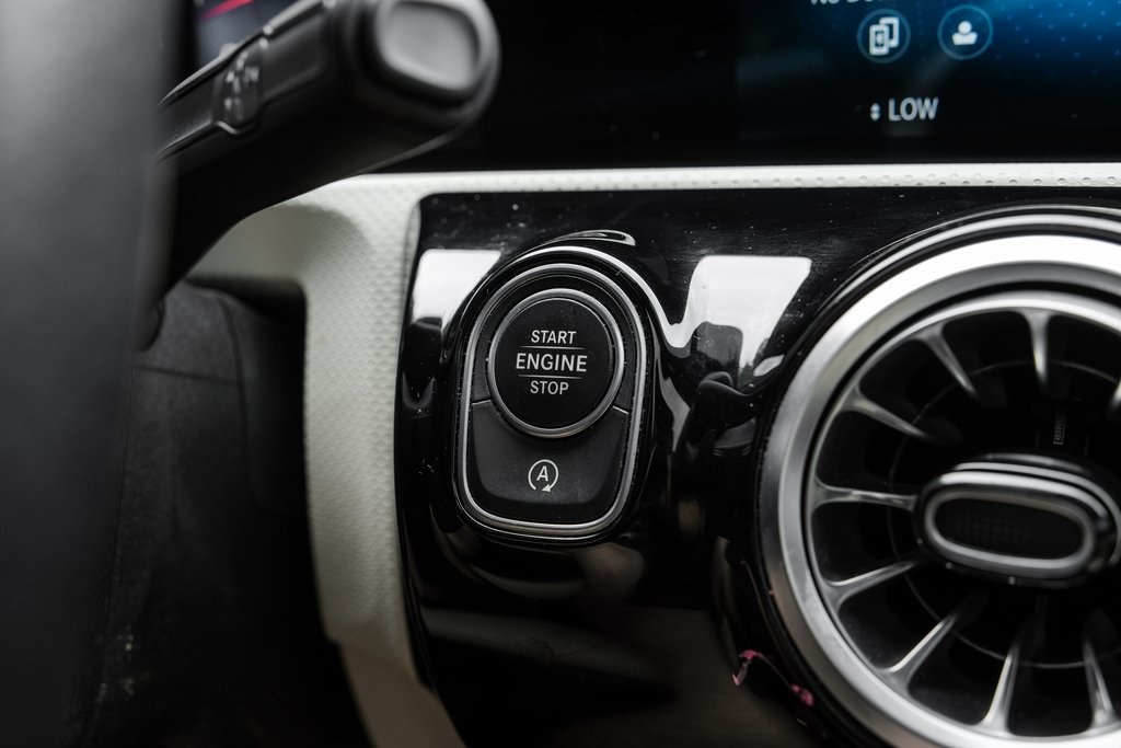Vehicle image 45 of 56