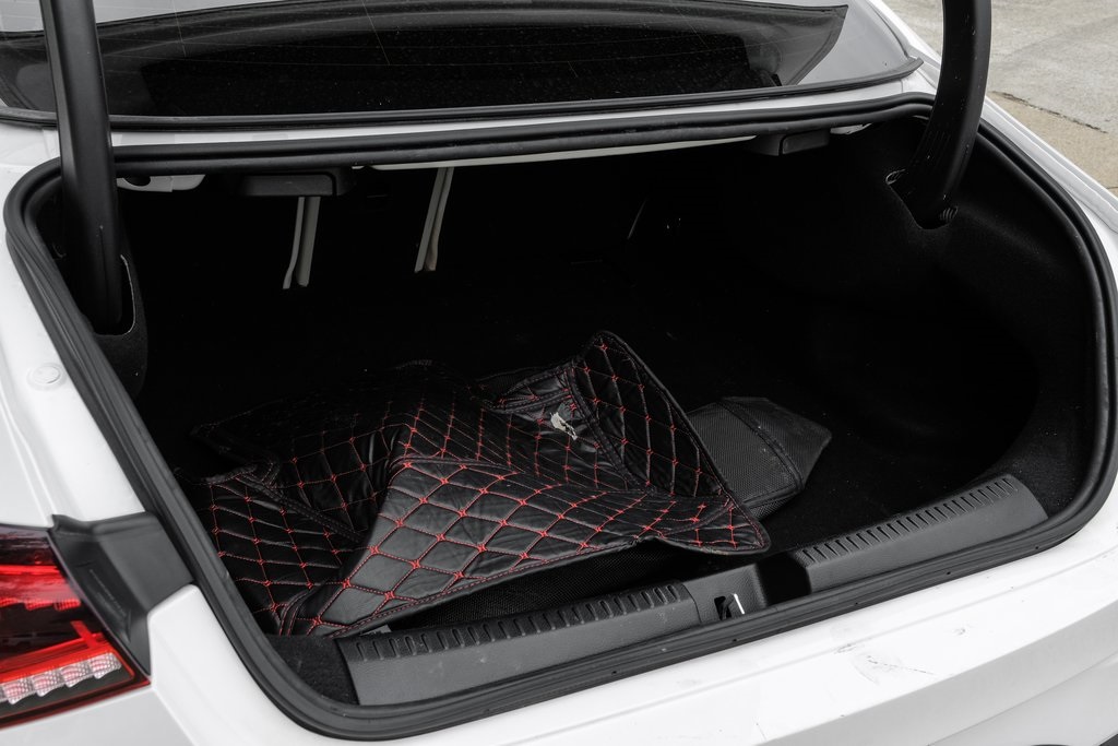 Vehicle image 19 of 56