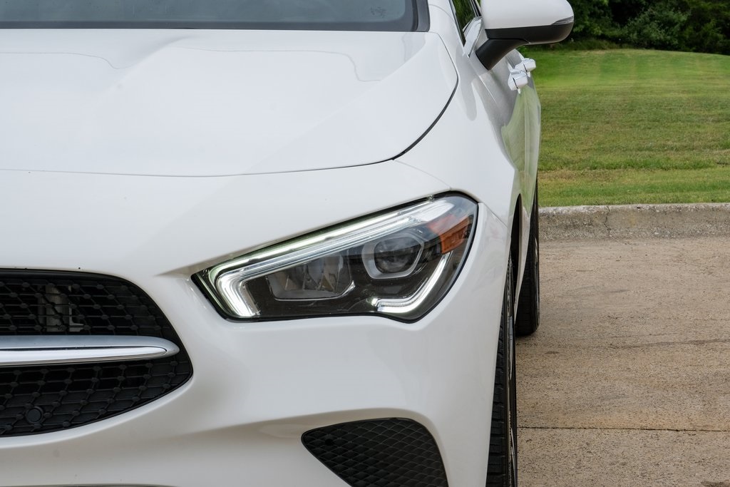 Vehicle image 42 of 56