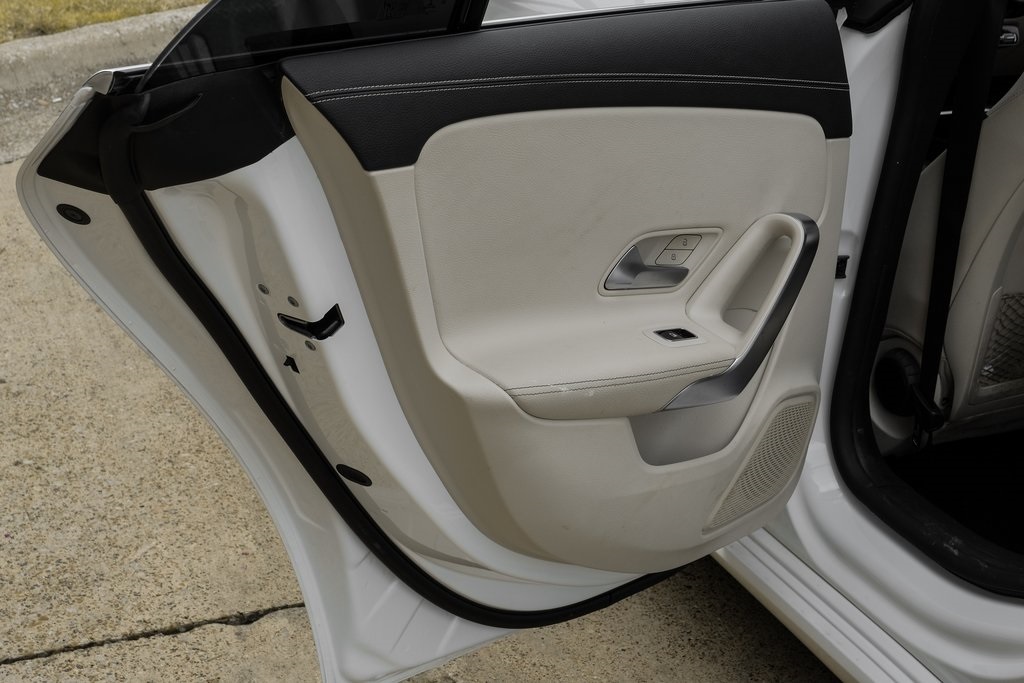 Vehicle image 54 of 56