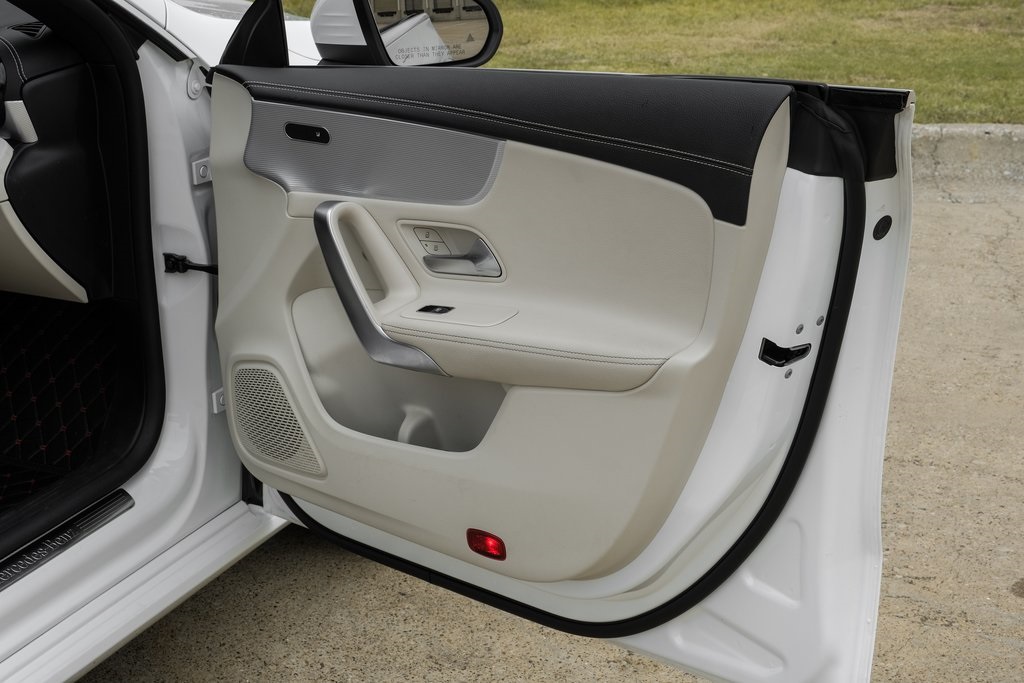 Vehicle image 44 of 56