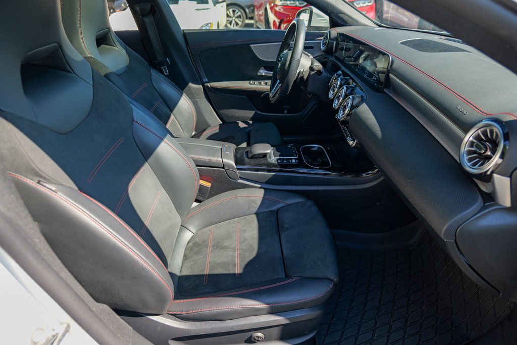 2022 Mercedes-Benz CLA 250 Image 26 of 54