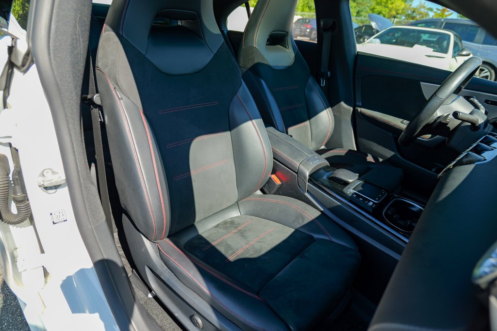 2022 Mercedes-Benz CLA 250 Image 18 of 54