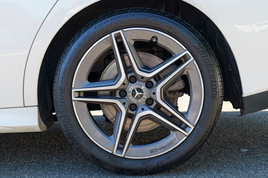 2022 Mercedes-Benz CLA 250 Image 11 of 54