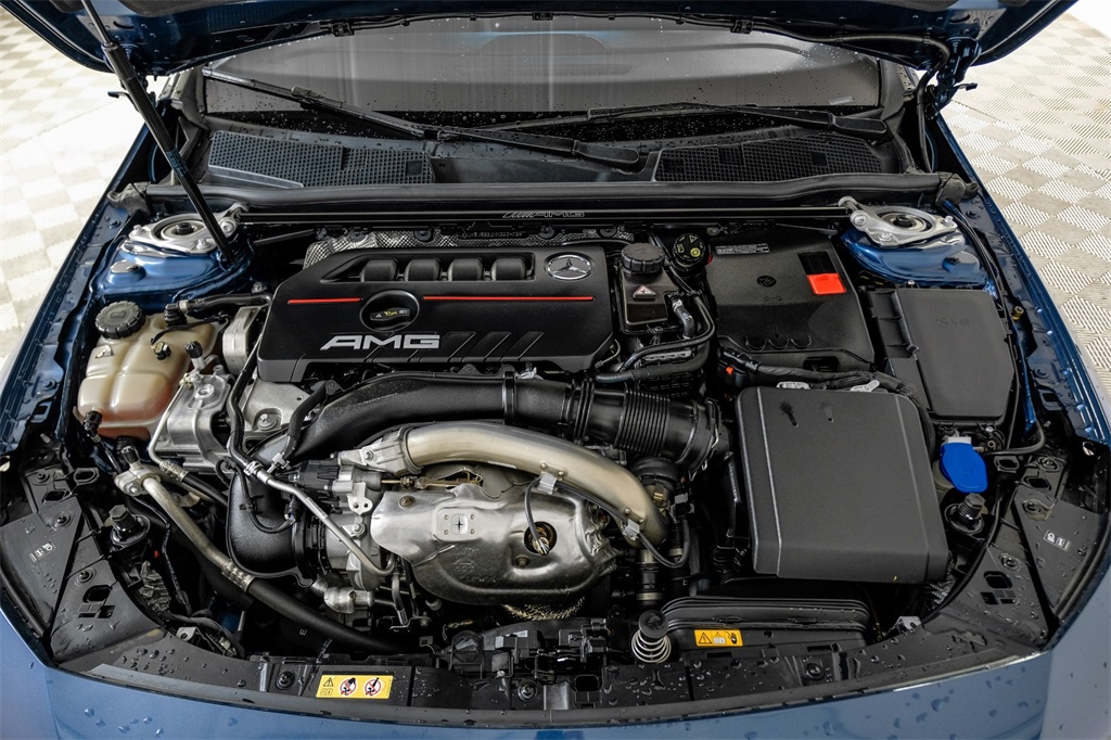 Vehicle image 53 of 61