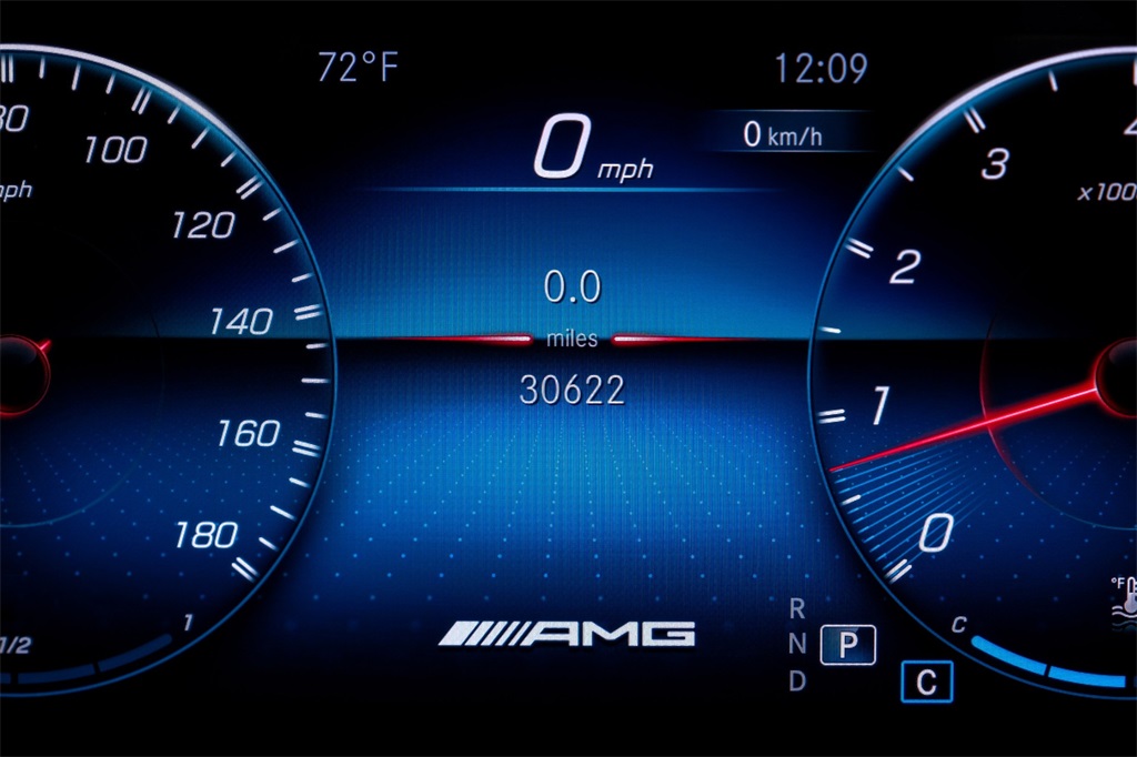 Vehicle image 20 of 61