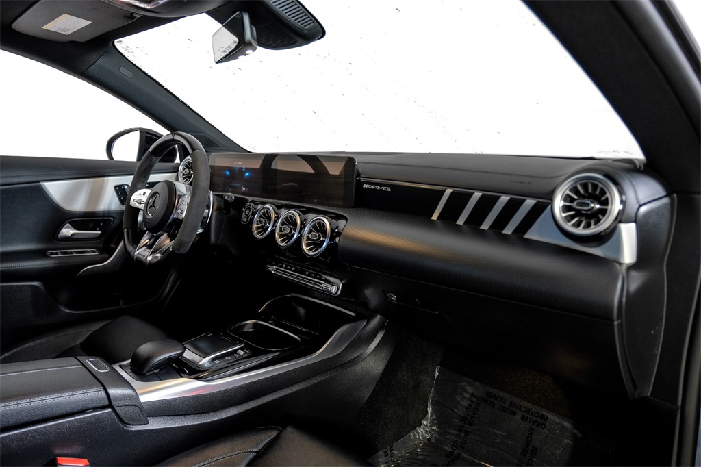 Vehicle image 13 of 61