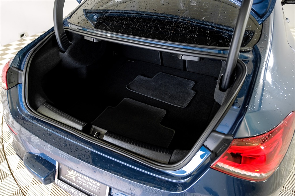 Vehicle image 56 of 61