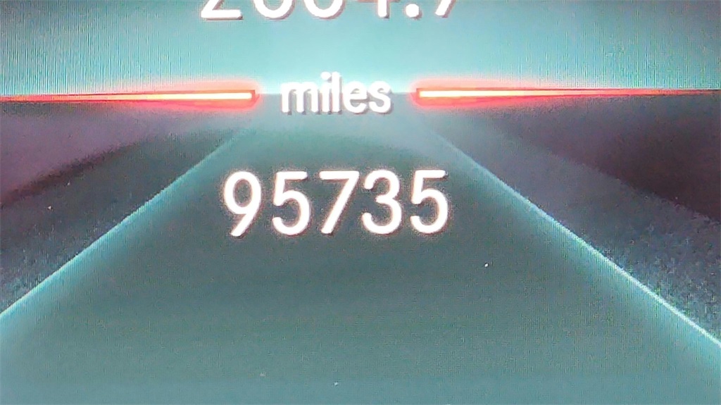 Vehicle image 13 of 34