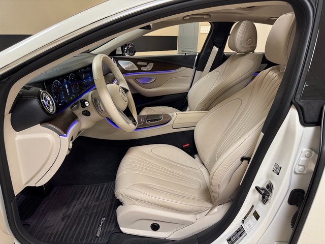 Vehicle image 24 of 29