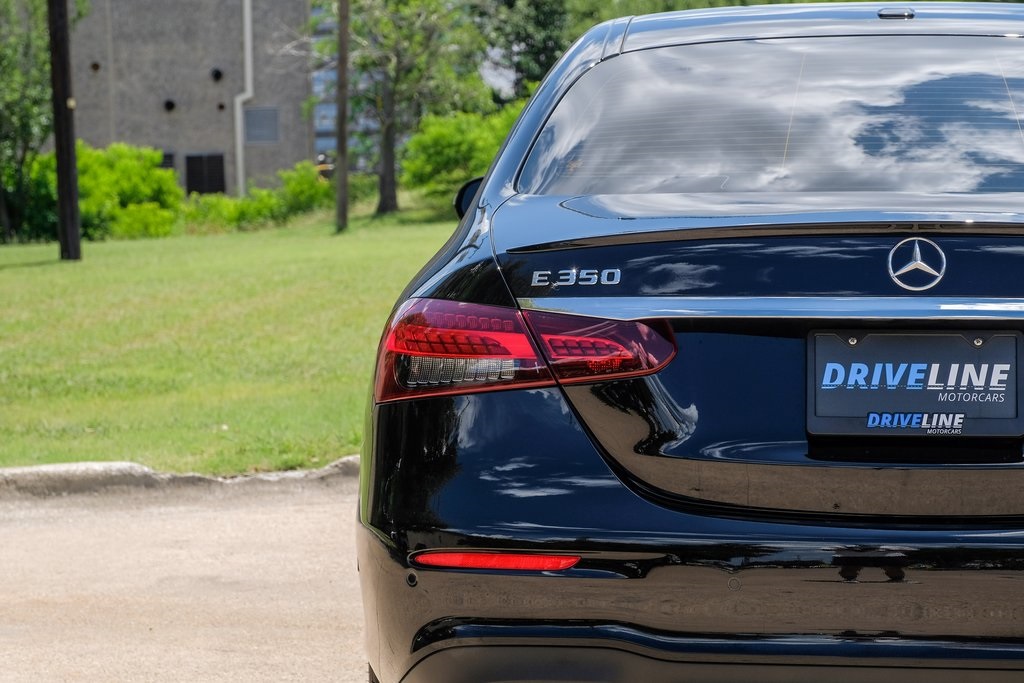Vehicle image 49 of 57