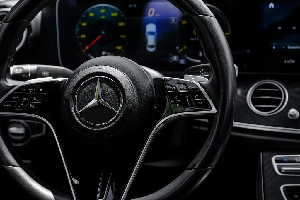 Vehicle image 45 of 57