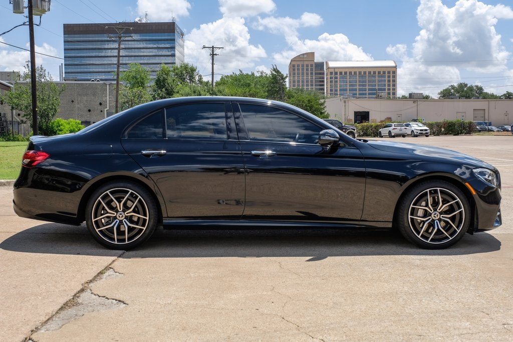 Vehicle image 5 of 57