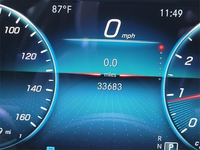 Vehicle image 13 of 35