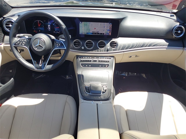 Vehicle image 15 of 31