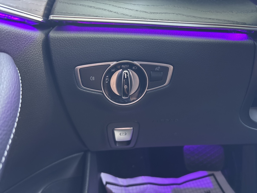 Vehicle image 42 of 49