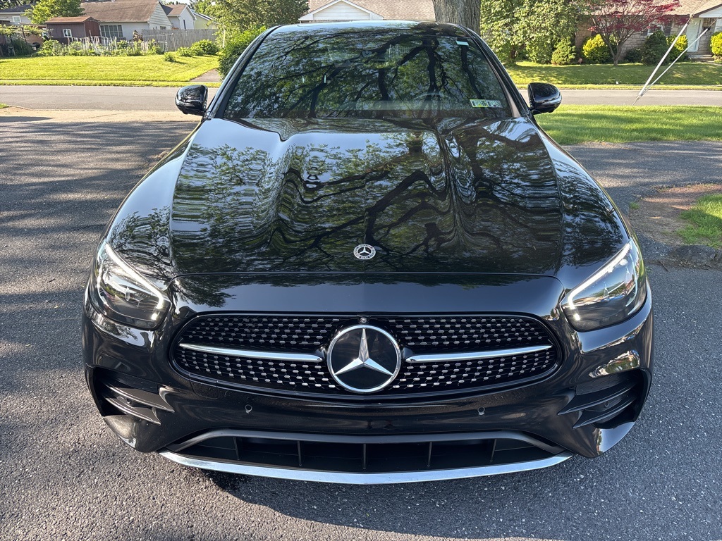 Vehicle image 2 of 49