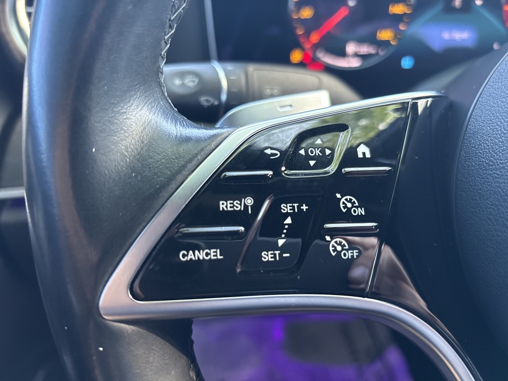 Vehicle image 22 of 49