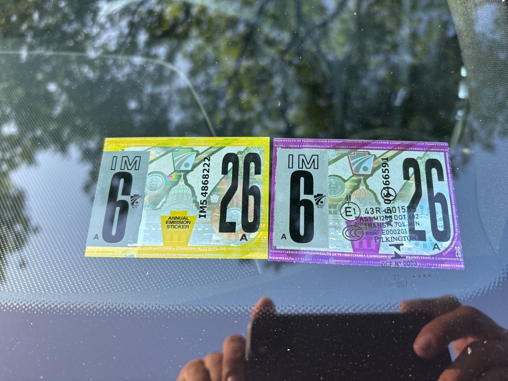 Vehicle image 47 of 49