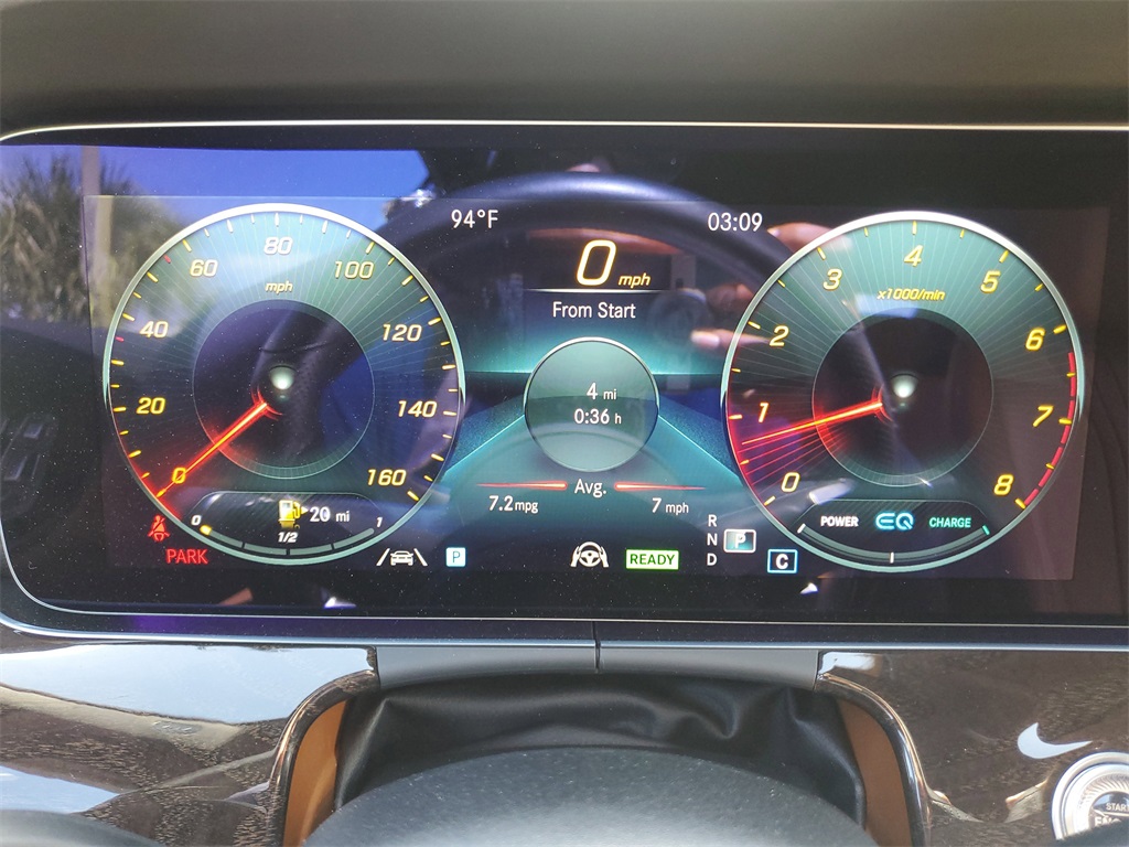 Vehicle image 16 of 40