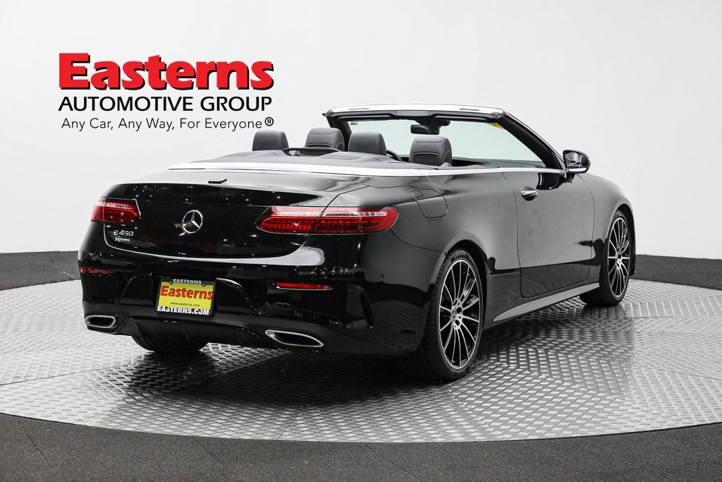 Vehicle image 26 of 65