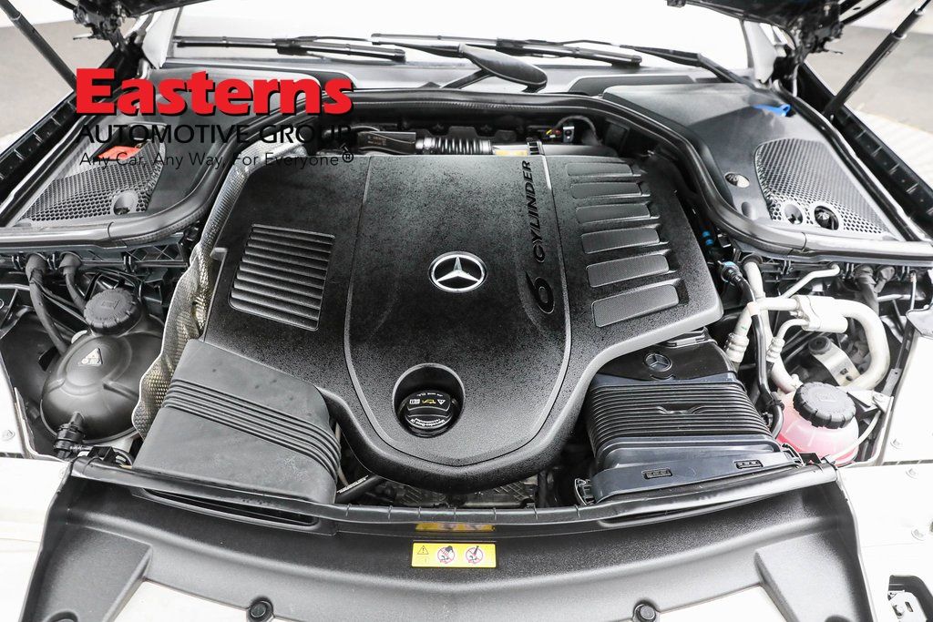 Vehicle image 38 of 65