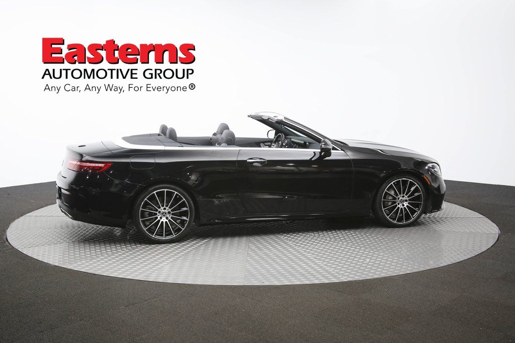 Vehicle image 25 of 65