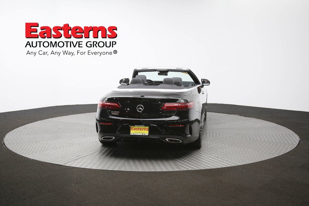 Vehicle image 30 of 65