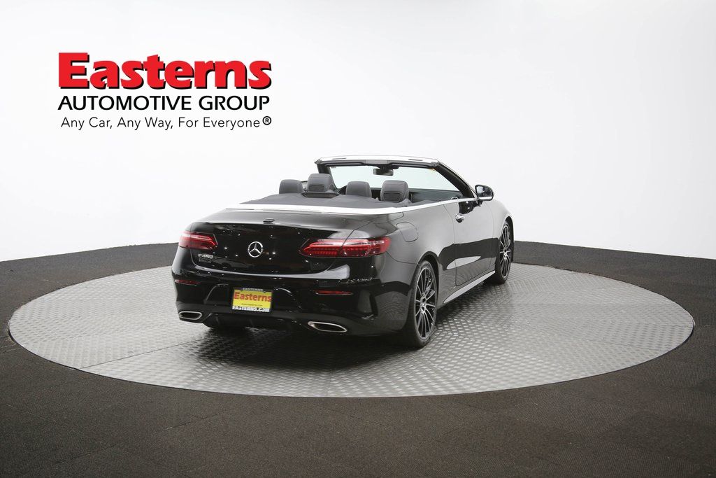 Vehicle image 23 of 65