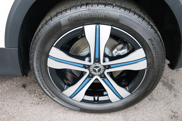 Vehicle image 10 of 35