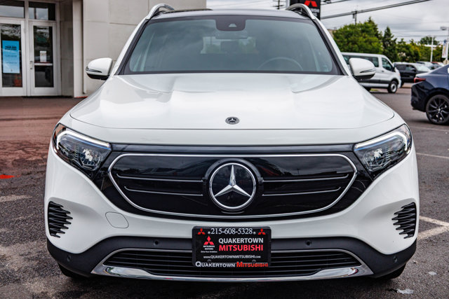 Vehicle image 2 of 35