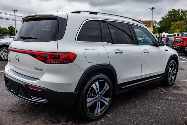 Vehicle image 5 of 35