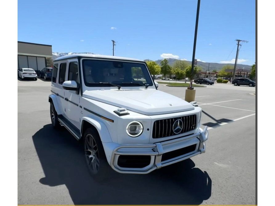 Vehicle image 5 of 19