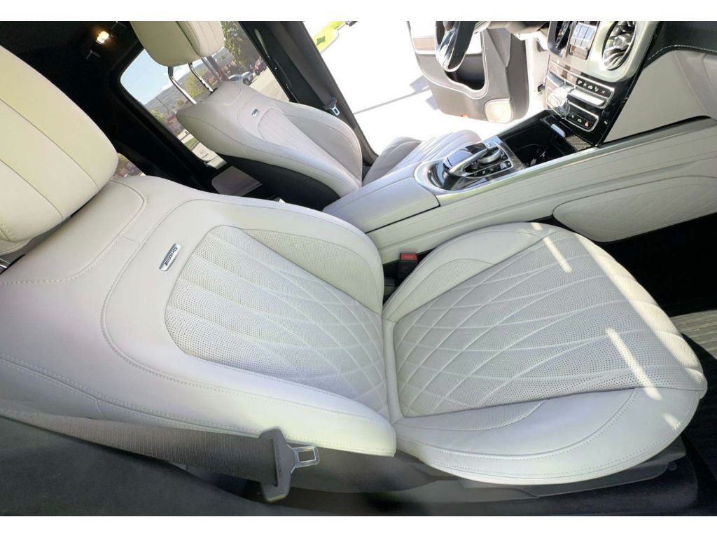 Vehicle image 19 of 19