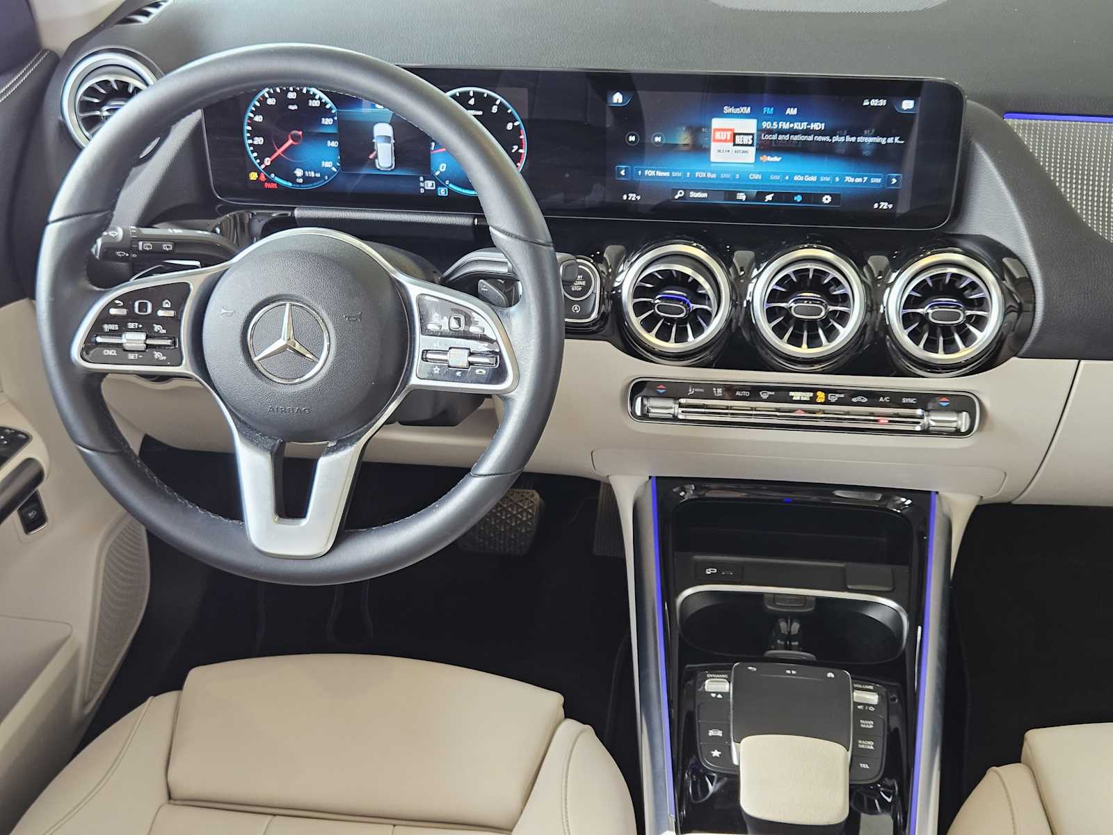 Vehicle image 26 of 30