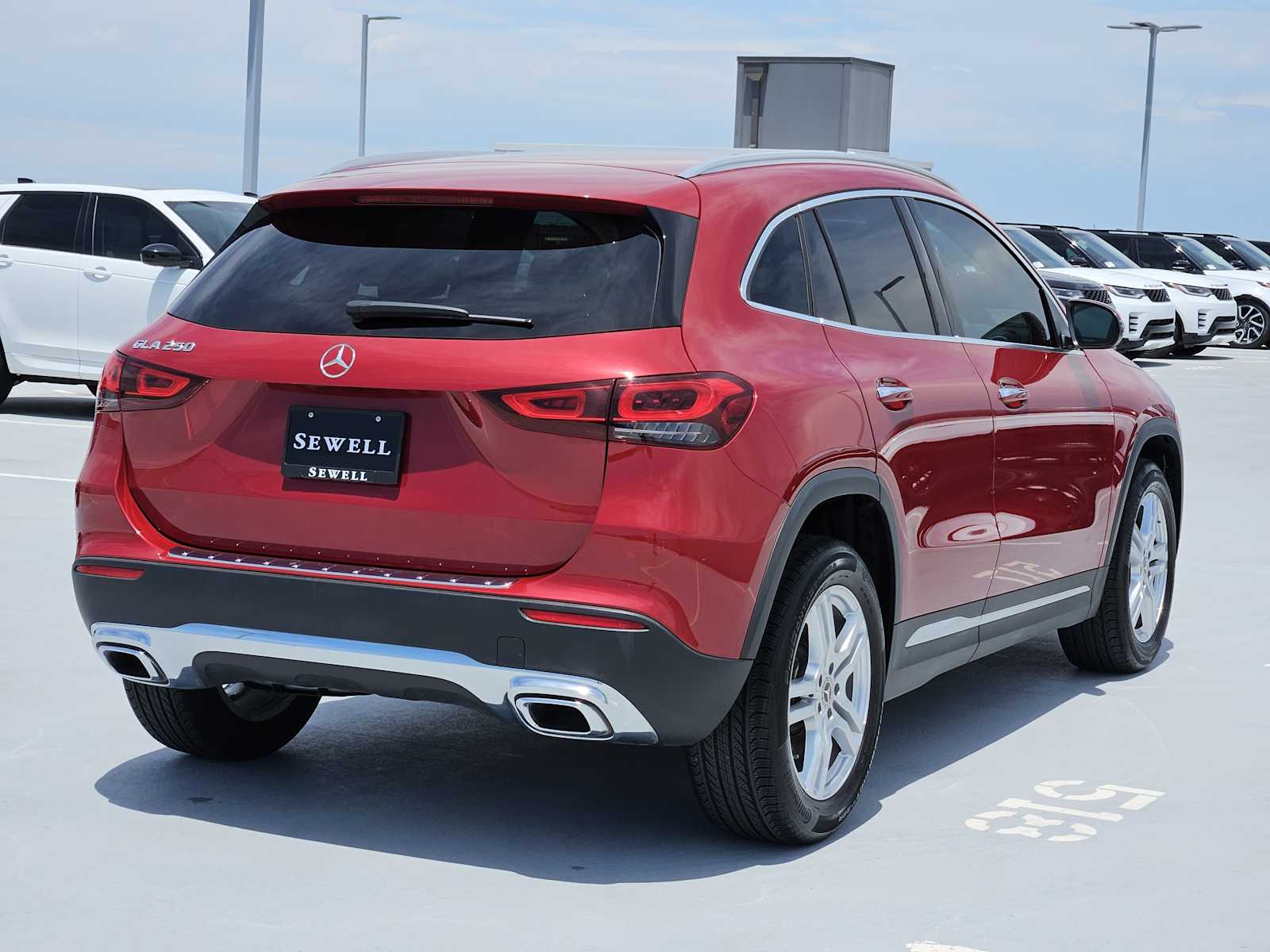 Vehicle image 4 of 30
