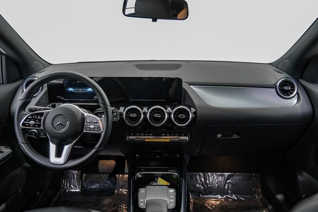 Vehicle image 12 of 53