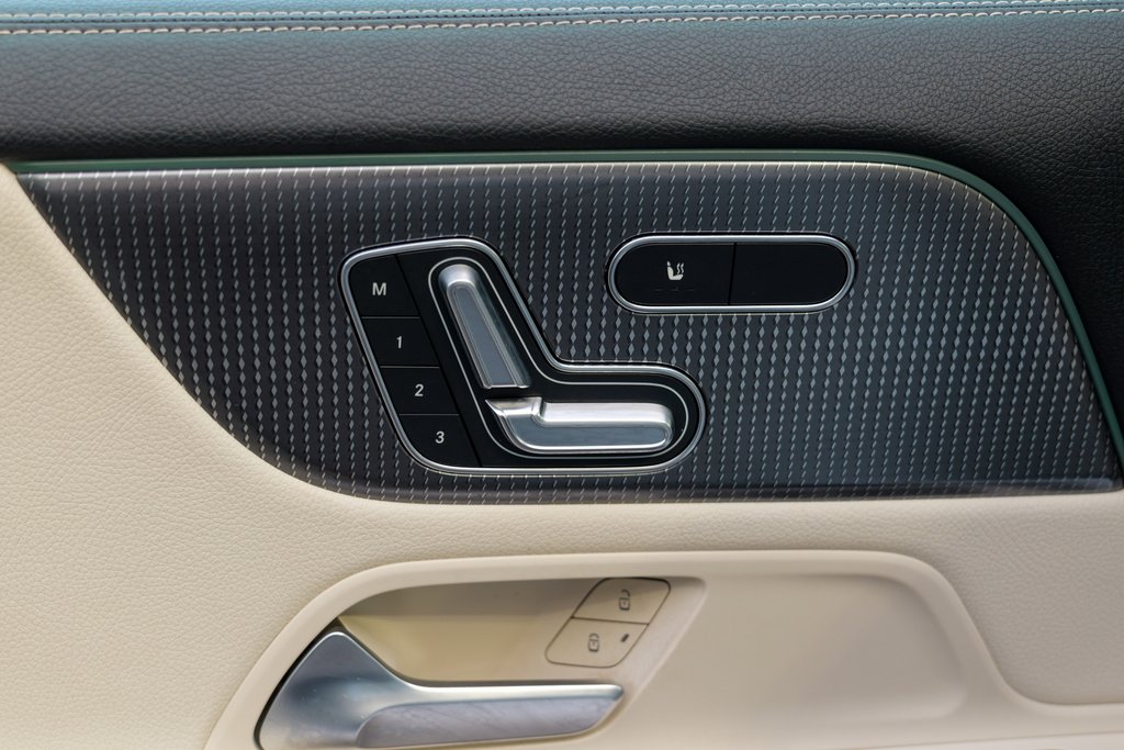 2022 Mercedes-Benz GLA 250 Image 47 of 56