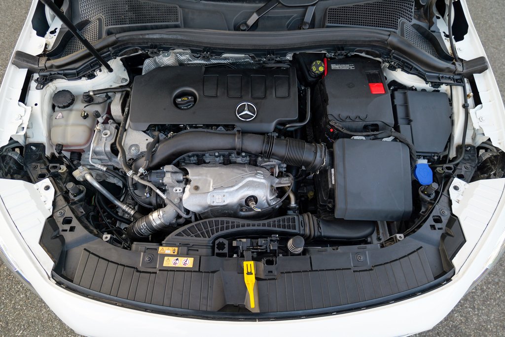 2022 Mercedes-Benz GLA 250 Image 10 of 56
