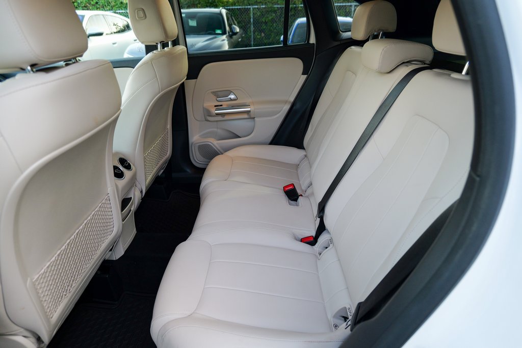 2022 Mercedes-Benz GLA 250 Image 23 of 56