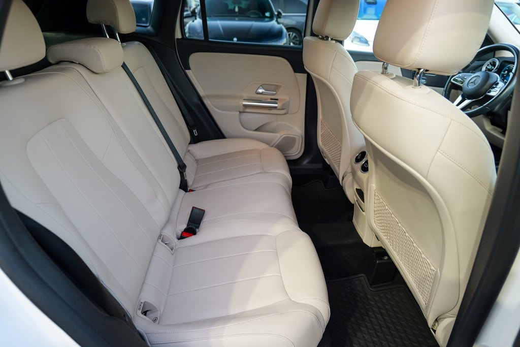 2022 Mercedes-Benz GLA 250 Image 19 of 56