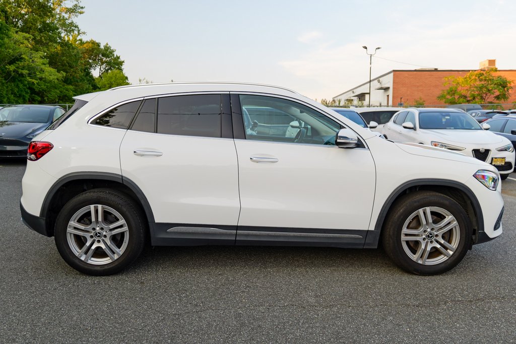 2022 Mercedes-Benz GLA 250 Image 5 of 56