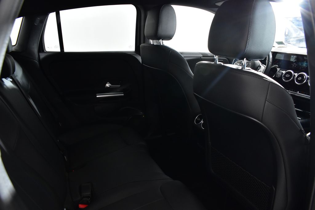 Vehicle image 13 of 36