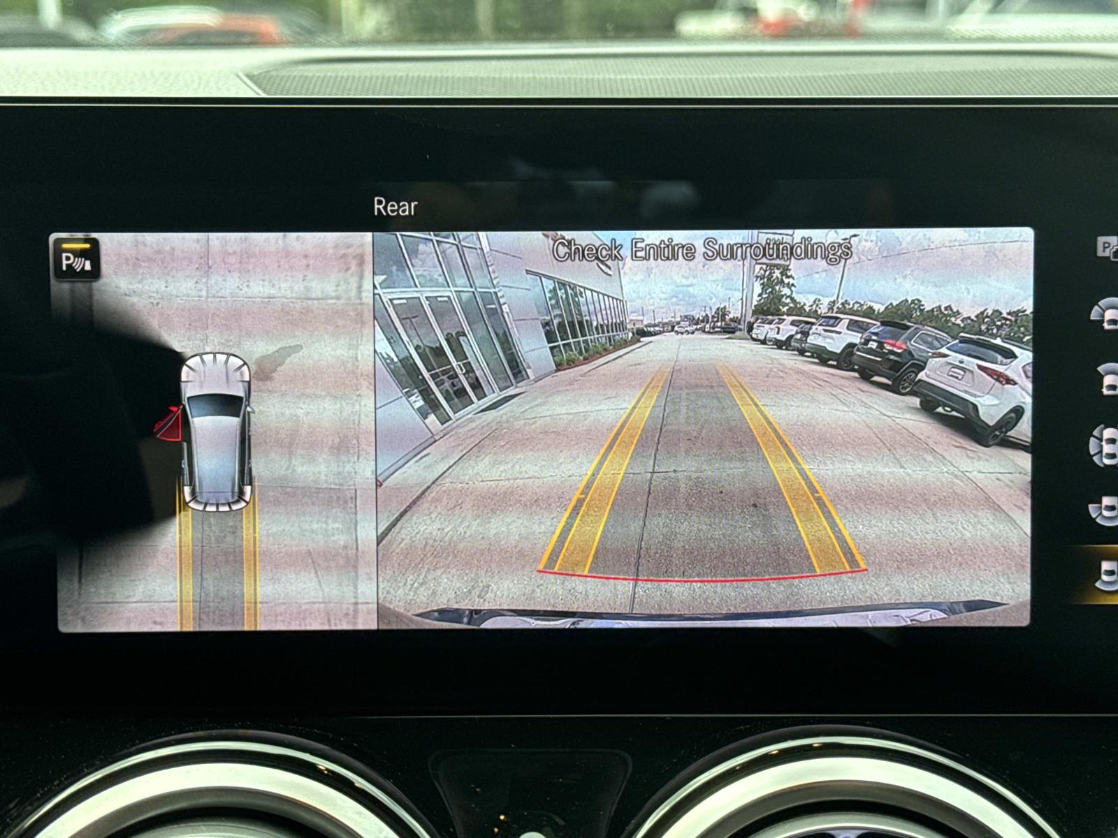 Vehicle image 13 of 27