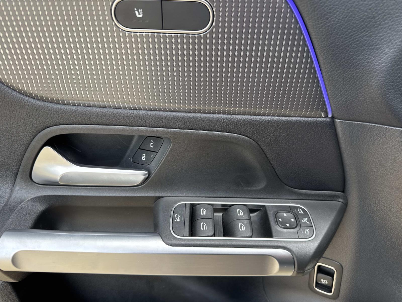 Vehicle image 27 of 27