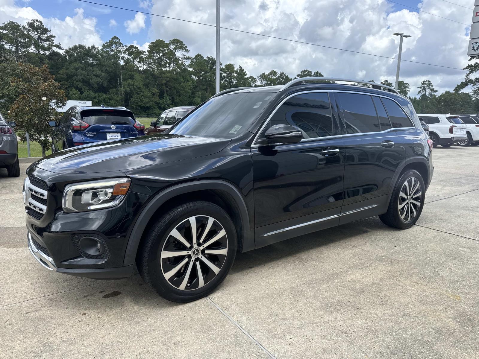 Vehicle image 1 of 27